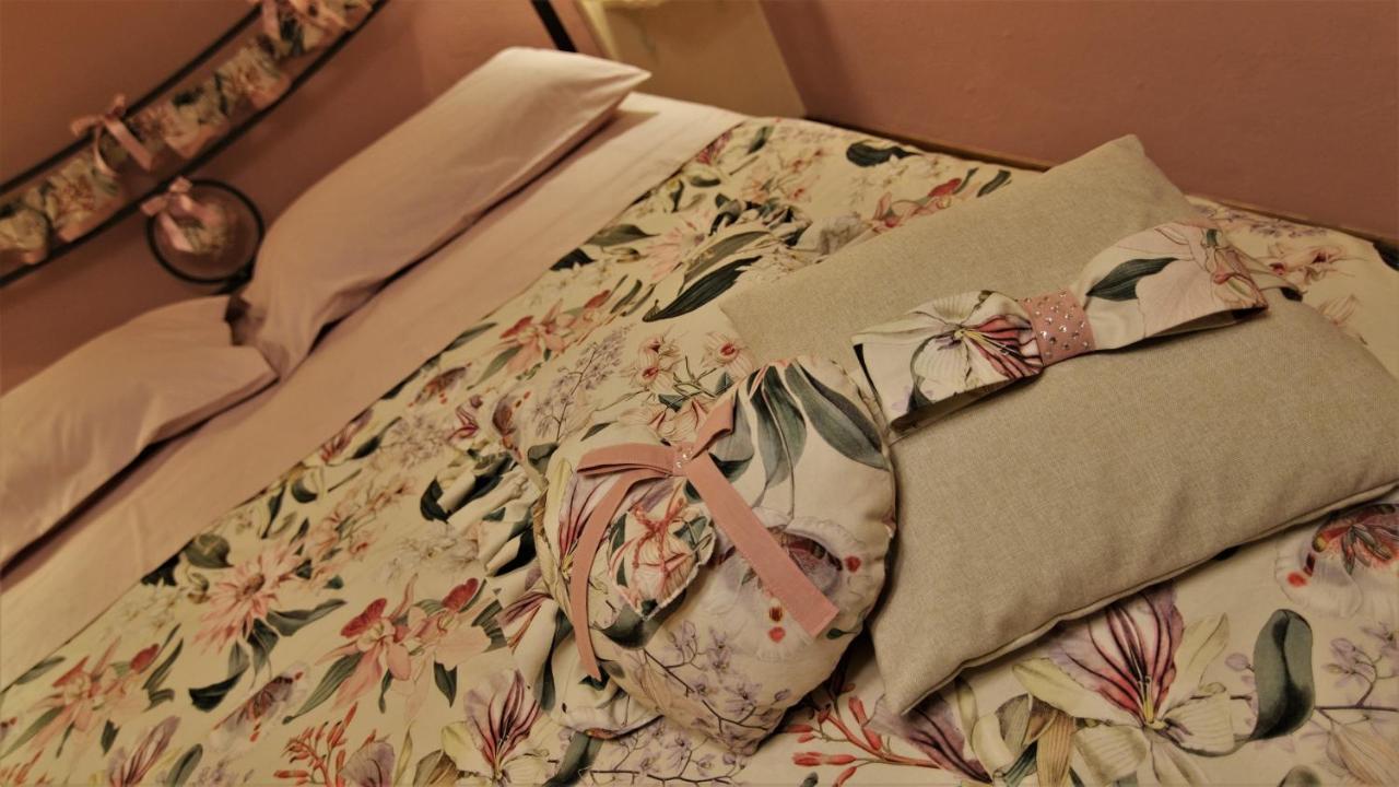 Pallerone La Casina Dei Cuori Di Nonna Migliaヴィラ エクステリア 写真